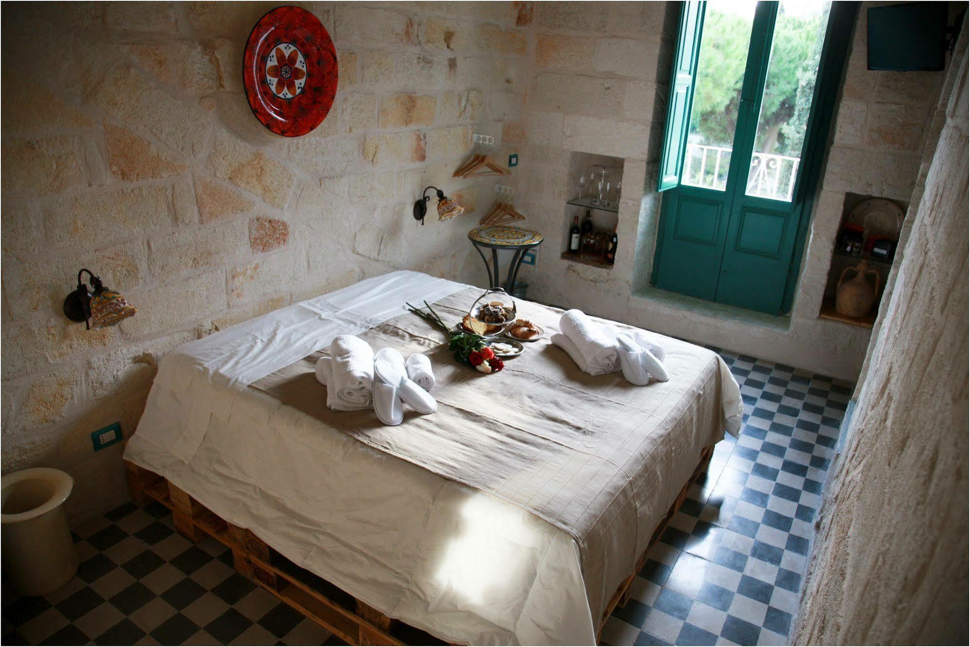 Lazzarella B&B Полиньяно-а-Маре Экстерьер фото