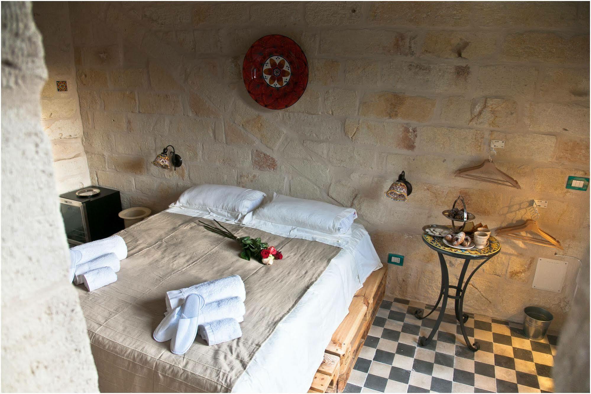 Lazzarella B&B Полиньяно-а-Маре Экстерьер фото